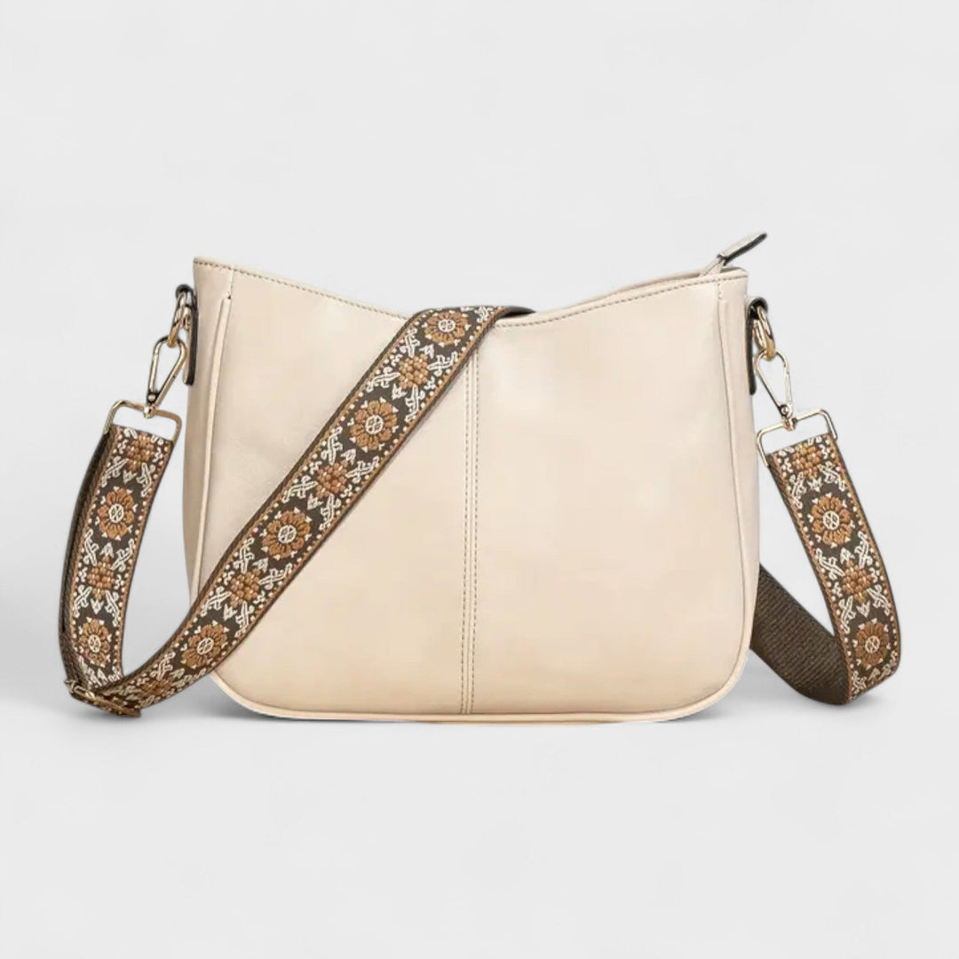 Biserka - Bag with a Practical Handle