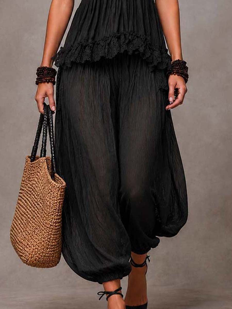 Black Bohemian V-Cut Set
