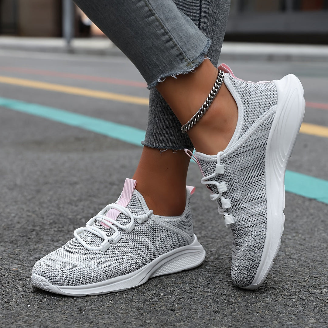 Ultra-light and breathable trainers