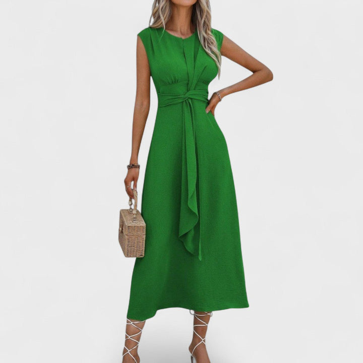 Andrea - Elegant sleeveless long dress with round neckline