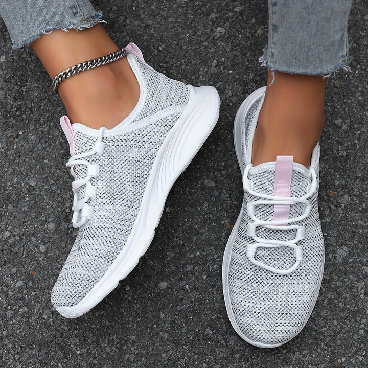 Ultra-lightweight and breathable trainers