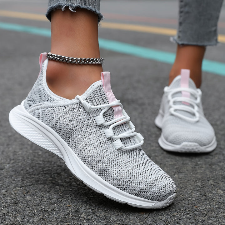 Ultra-lightweight and breathable trainers