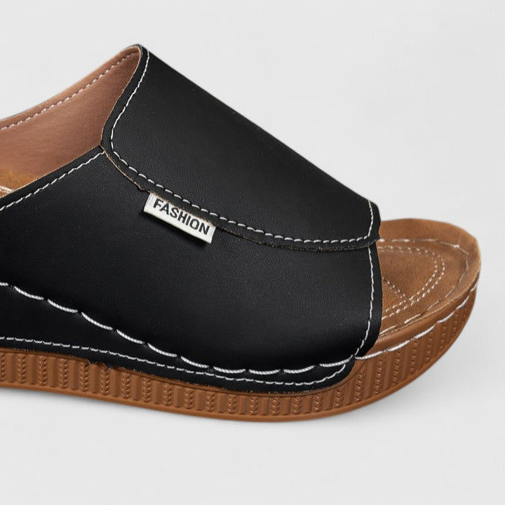 Amiralie - Lightweight and Elegant Sandals