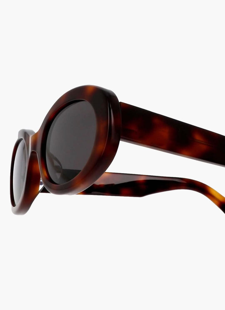 Averi | Stylish Sunglasses