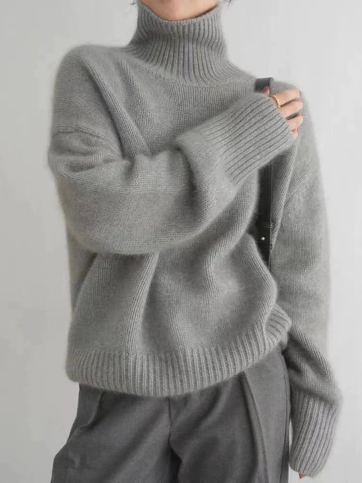 Amaya | Luxurious Cashmere Roll Neck Jumper