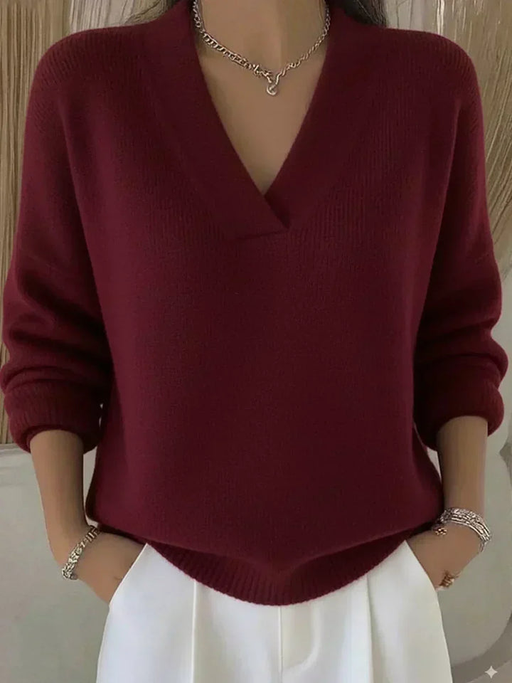 Violette | Large Blouse with V Cut