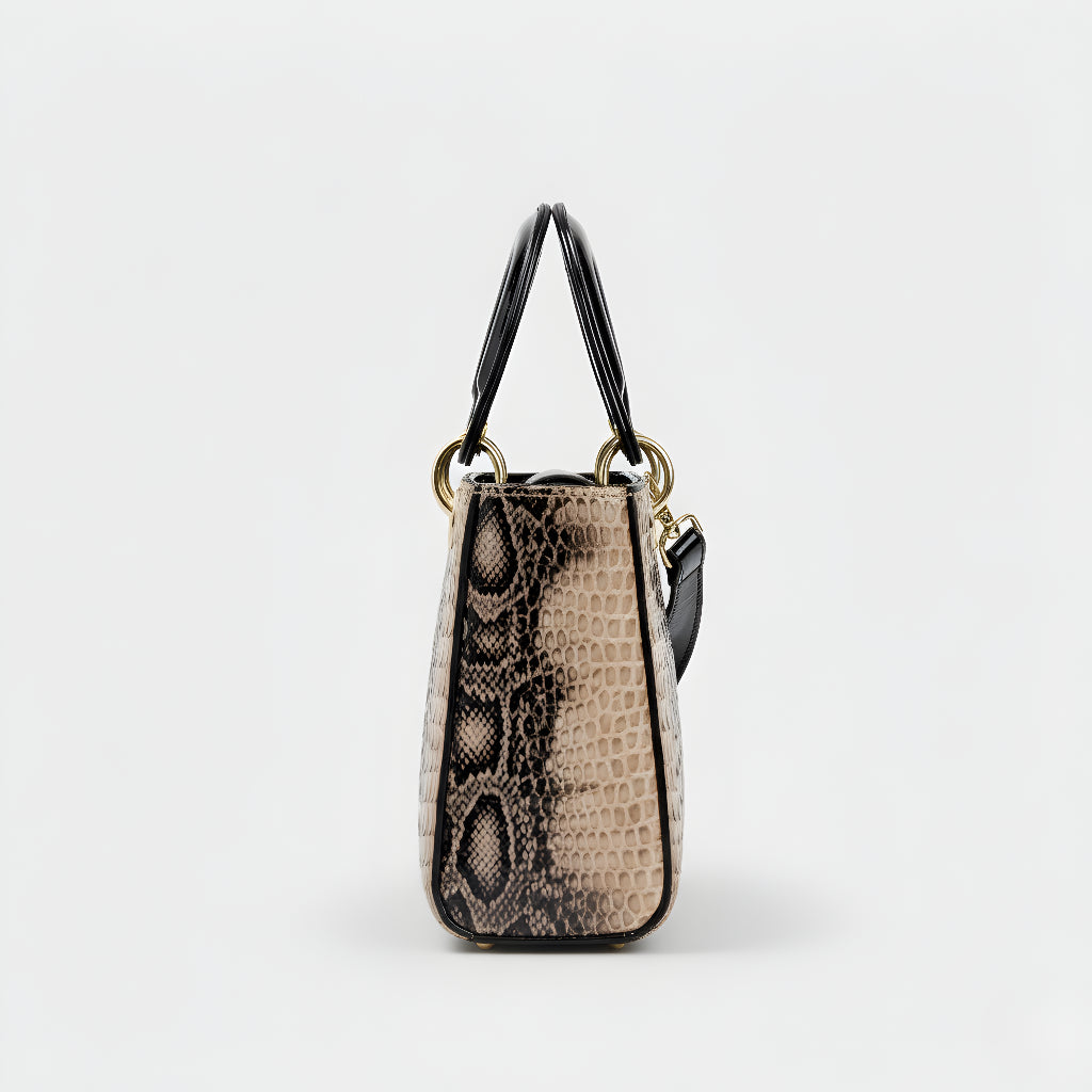 Izabela – Modern and Versatile Bag
