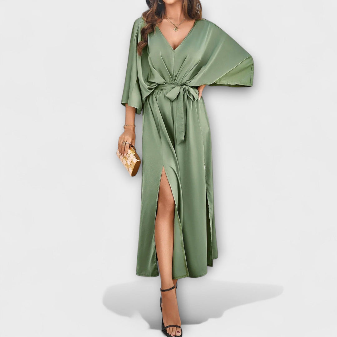 Sabrina – Sophisticated Maxi Dress with V-Neck