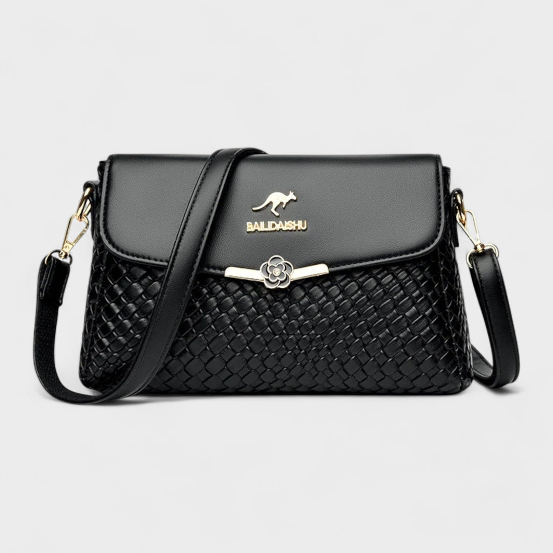 Erna - Small Luxury