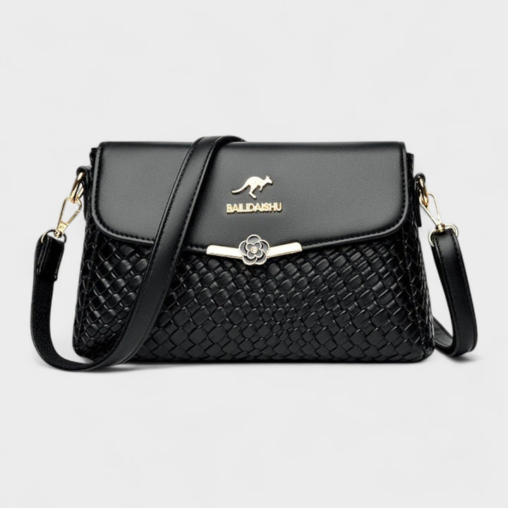 Erna - Small Luxury