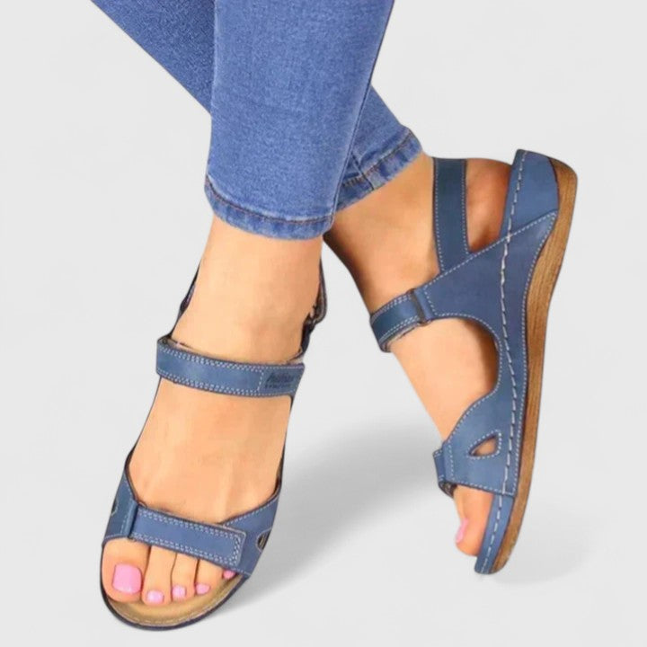 Avrie - Comfort Flat Sandals