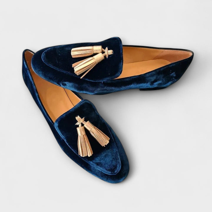 Quinnlyn™ | Vintage Moccasins with Fringes