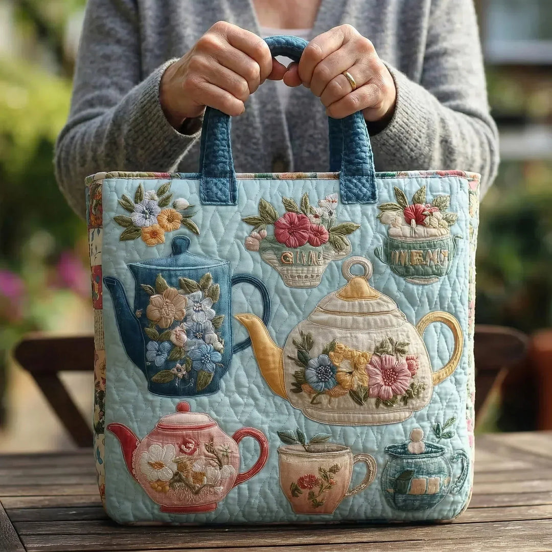 Quilted Handbag - Floral Pattern