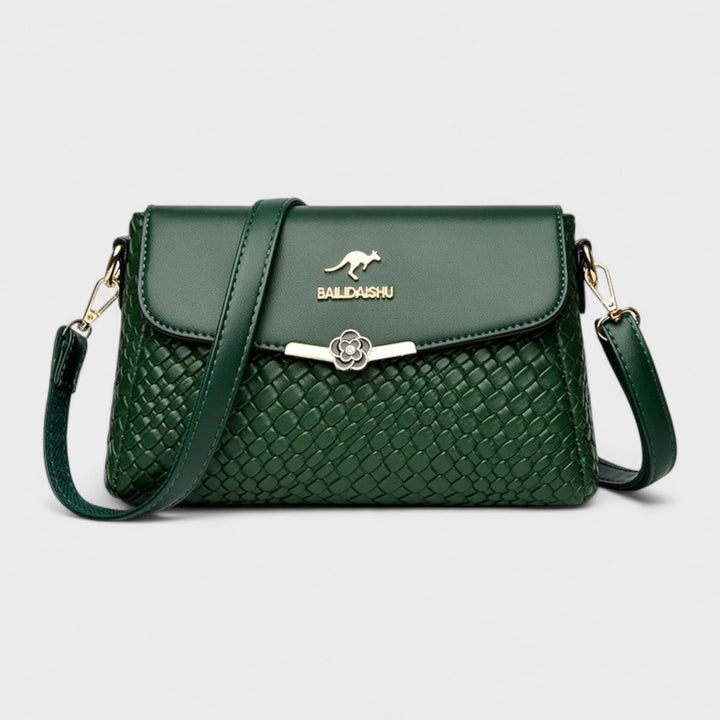 Erna - Small Luxury