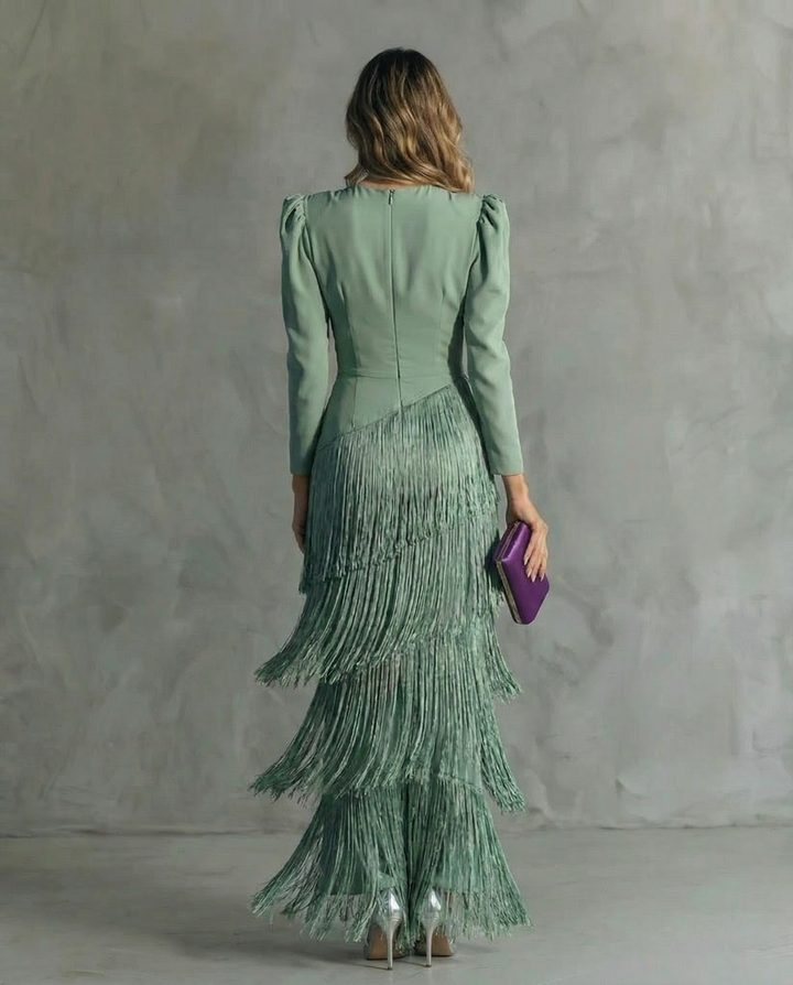 Clara – Elegant Dress with Fringes
